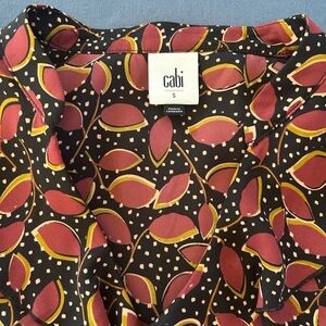 Cabi Black and Red Leaf Print Skirt